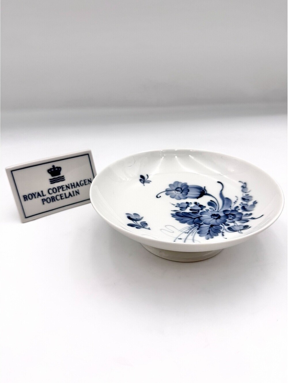 Royal Copenhagen Blue Bouquet - (9269) Round Compote, 6 7/8"